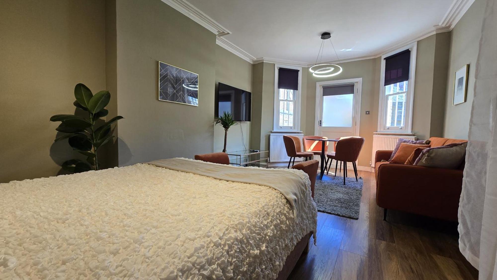 Spacious Studio For 4 Flat Near Regents Park N2 伦敦 外观 照片